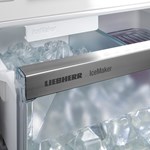 IceMaker поврзан со довод на вода