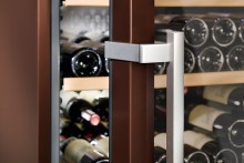 Wine storage cabinets – for climate ideal the | Liebherr